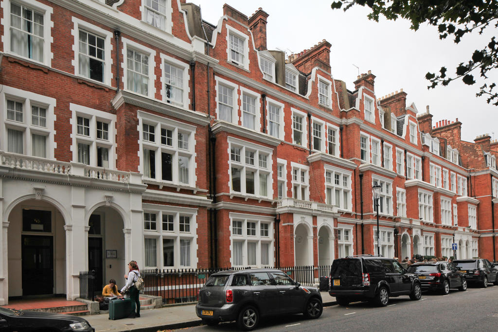 Evelyn Gardens London Exterior photo